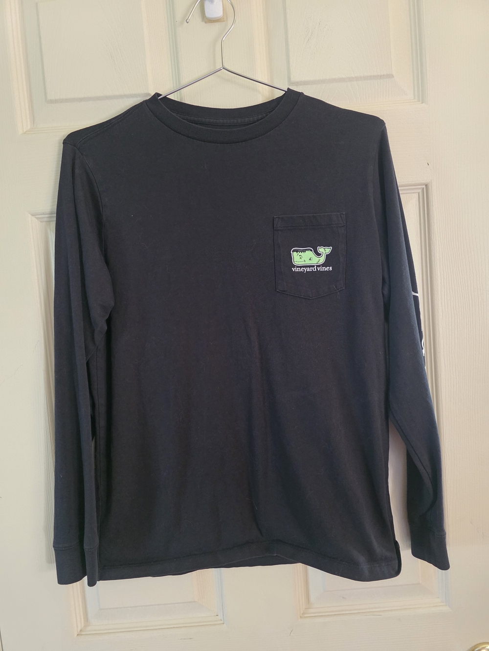 Vineyard Vines Black Long-Sleeve Tee with Lime Whale Pocket Logo